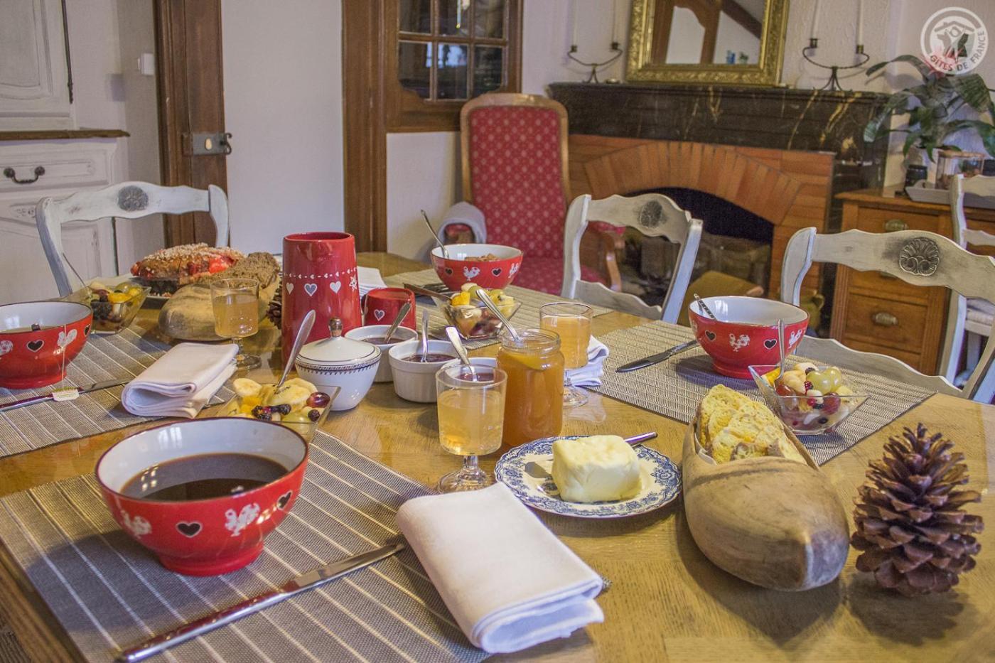 Bed and Breakfast Chez Sylvie Et Guy Chignin Экстерьер фото