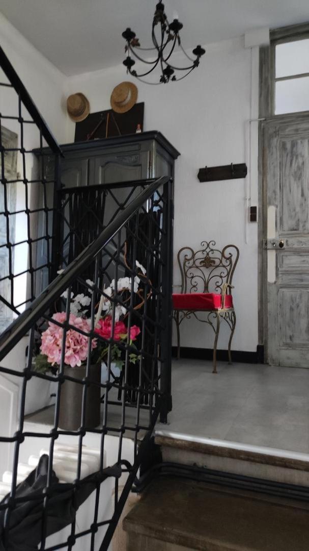 Bed and Breakfast Chez Sylvie Et Guy Chignin Экстерьер фото