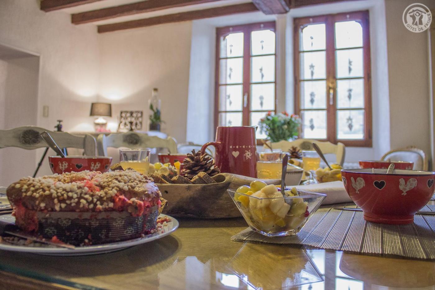 Bed and Breakfast Chez Sylvie Et Guy Chignin Экстерьер фото